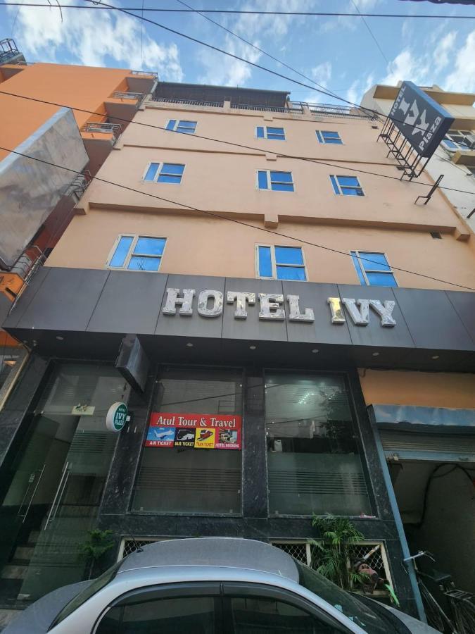 Hotel Ivy Plaza Luxury Nova Deli Exterior foto